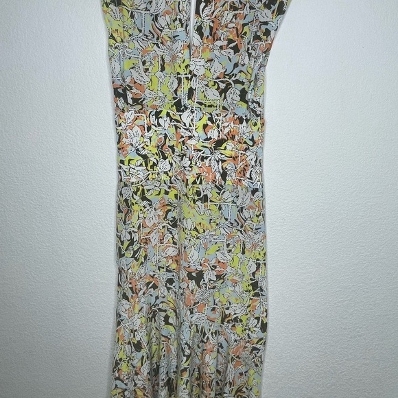 Equipment Femme dress silk midi floral sz 8 assymetric hem sleeveless - Picture 6 of 9